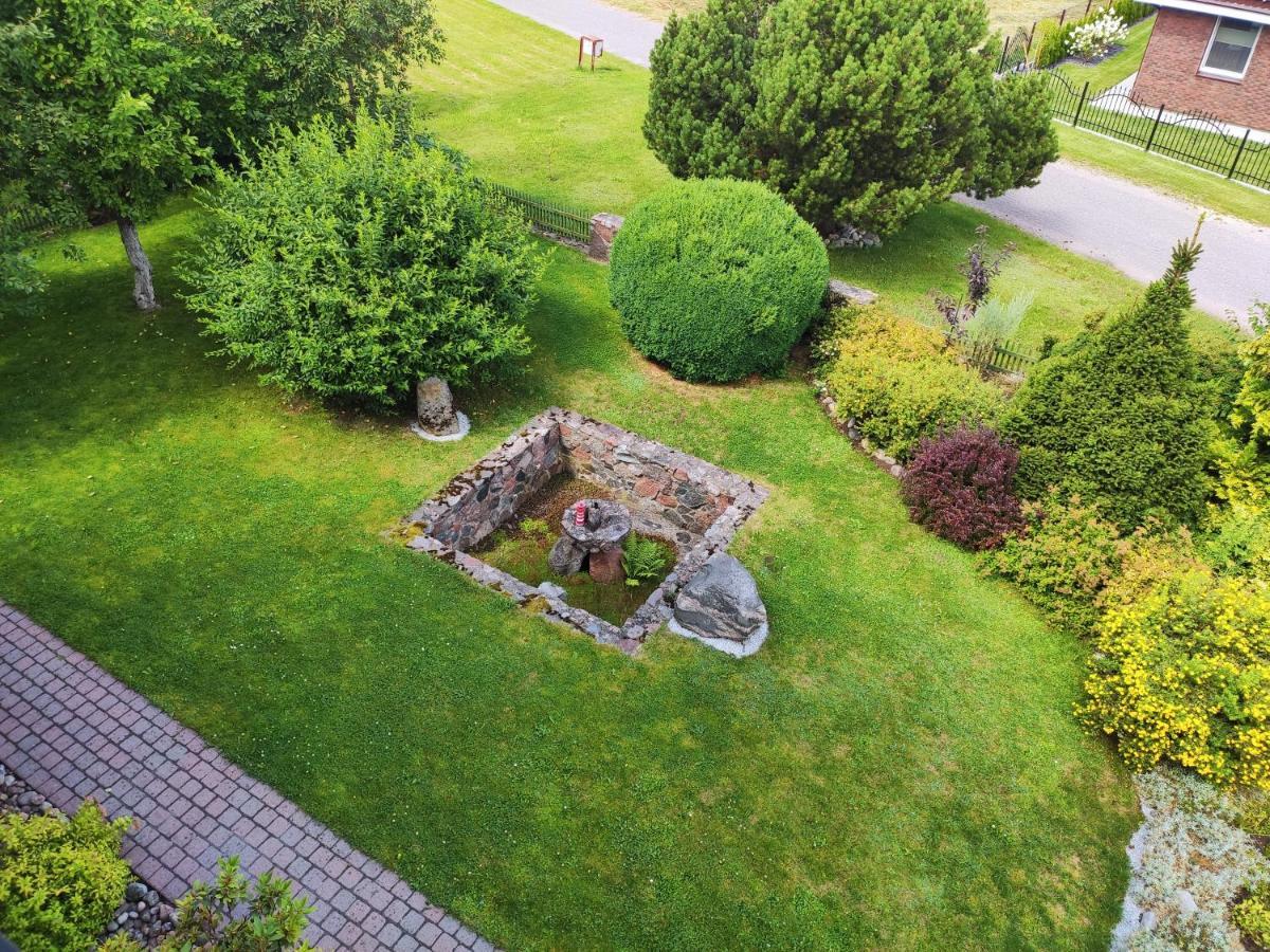 Zapyskis Spacious & Cozy Apartment With Forest View מראה חיצוני תמונה